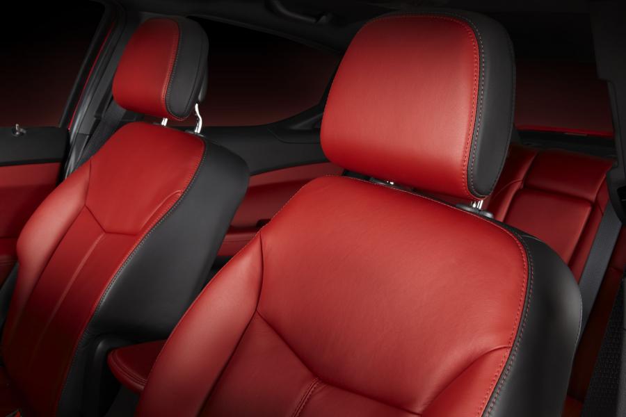  Dodge Avenger 2011 года  (фото 35 из 61)
